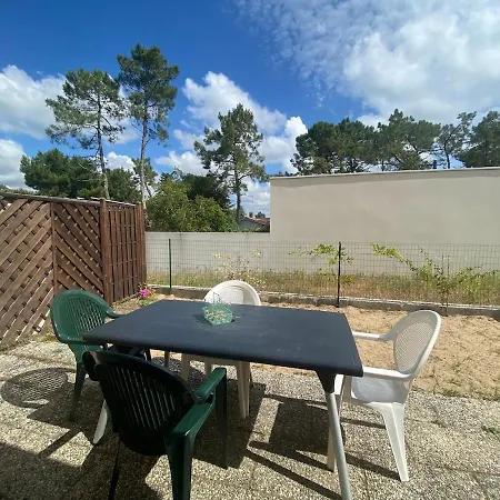 Dans Les Pins, Maison Agreable * La Tranche-sur-Mer